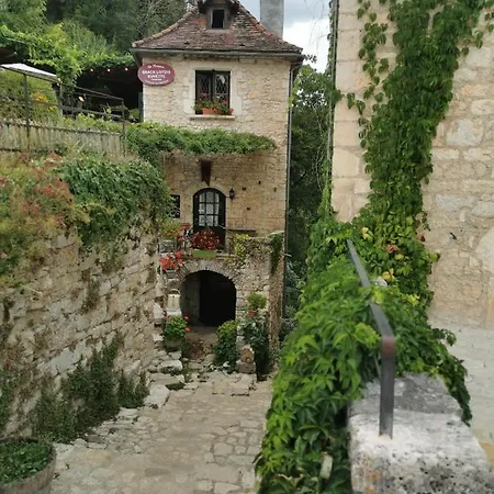 Le Mas Du Clouquier Bed & Breakfast Calvignac